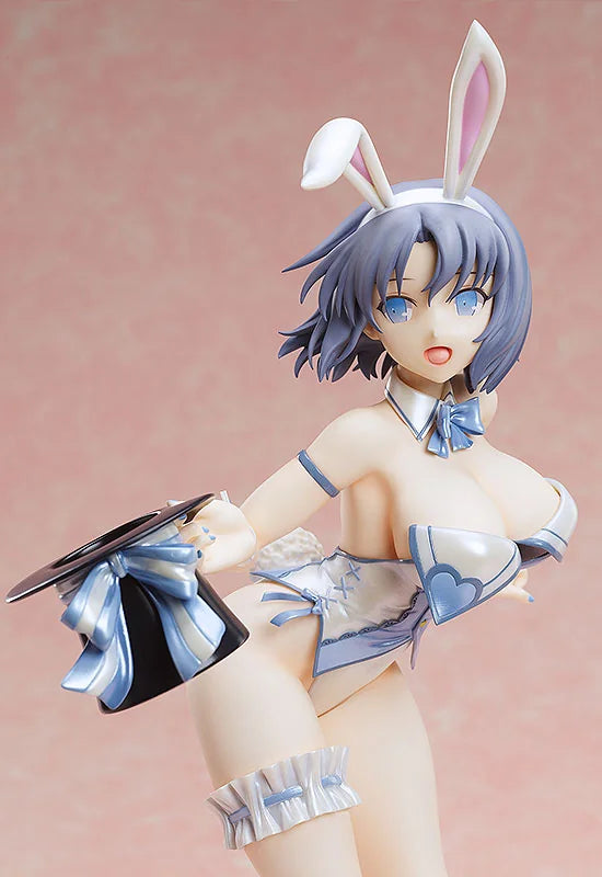 FREEing Yumi Bare Leg Bunny Scale Figure