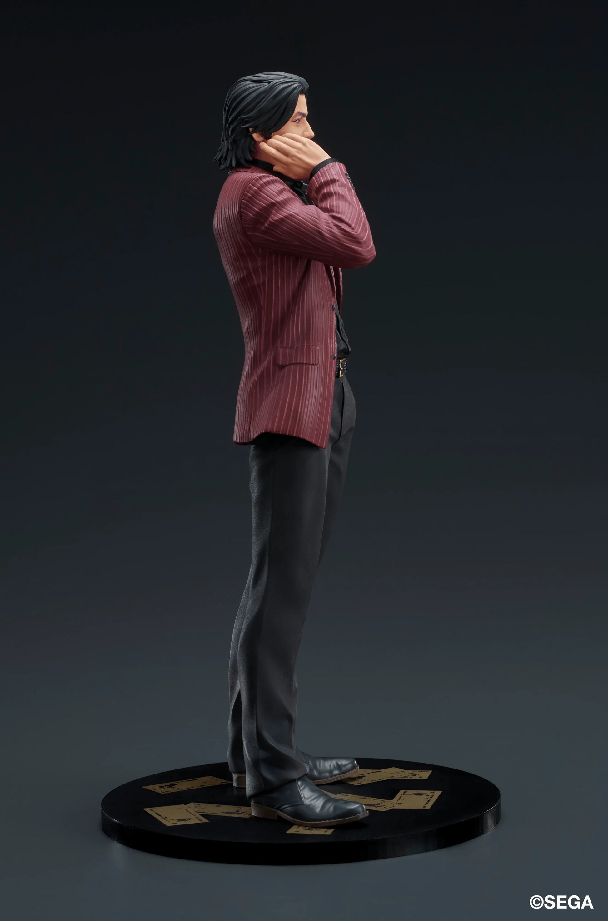 DIG Scale Figure Shun Akiyama Like a Dragon Statue