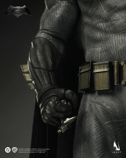 Queen Studios INART Batman v Superman: Dawn of Justice Batman 1/6 Collectible Figure