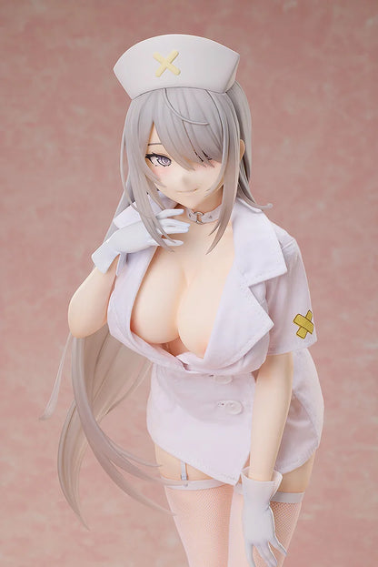 FREEing 1/4 Scale Figure Mia Nurse
