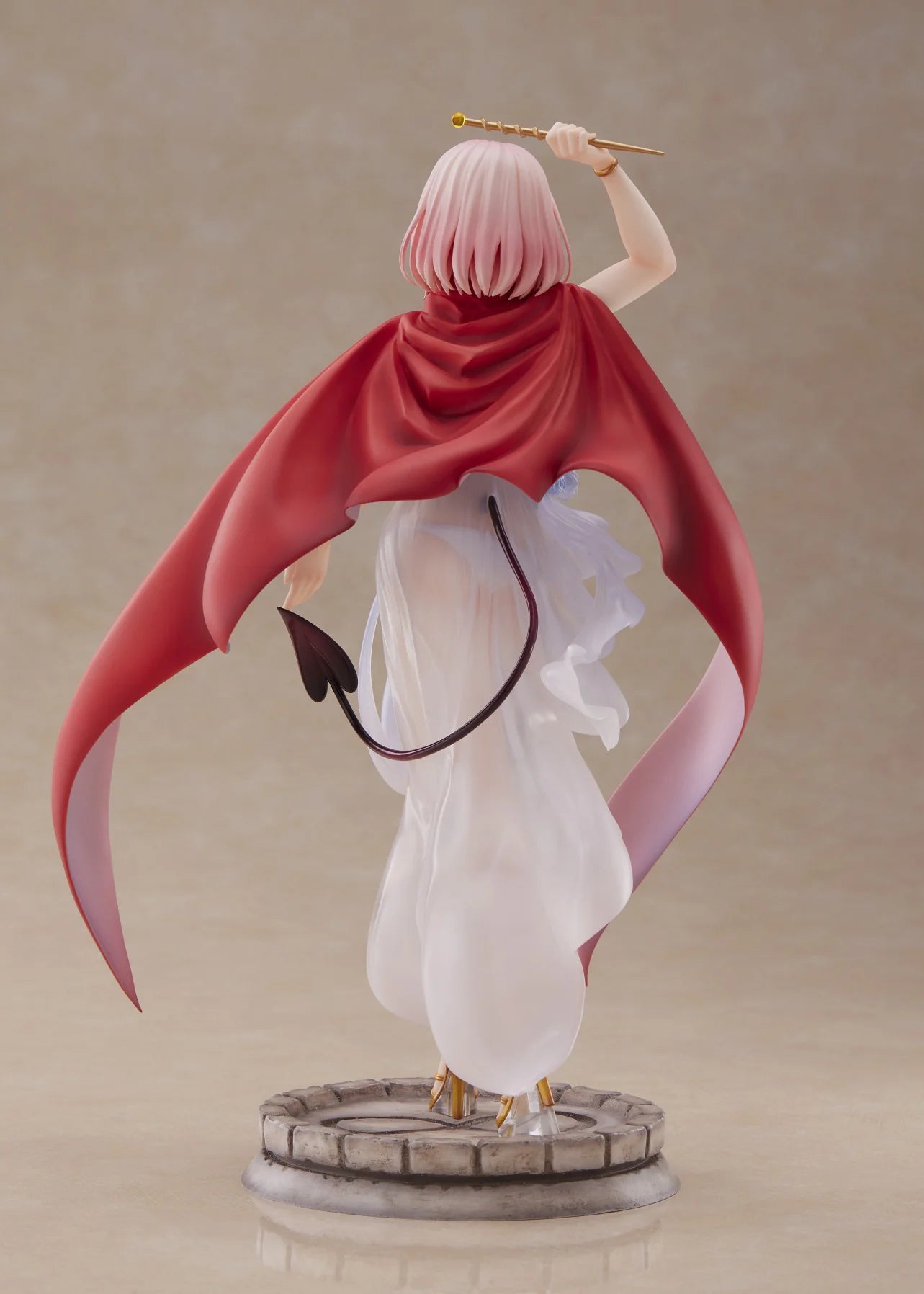 Broccoli To LOVE Ru Darkness Momo Belia Deviluke The Magician 1/7 Scale Figure