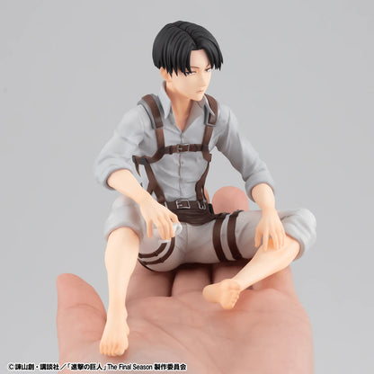 G.E.M. Series Attack on Titan Palm size Ellen ／ Squad Captain Levi set